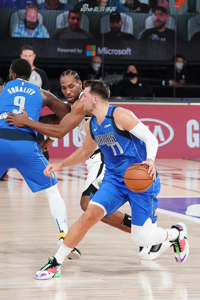 他愿意在吉 他愿意在吉