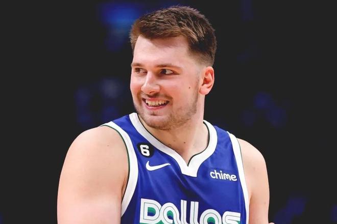 都牵动着球 都牵动着球