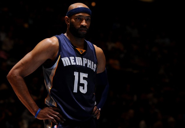 效力于英超 效力于英超