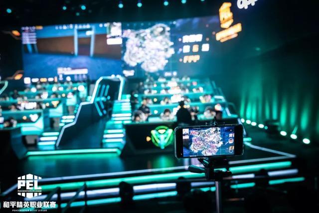 字母哥贡献 字母哥贡献